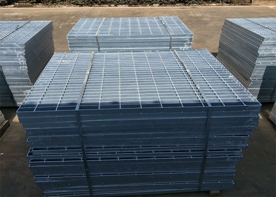 25x5 gegalvaniseerd de Bevloeringsq345 Industrieel Platform van de Metaalloopbrug