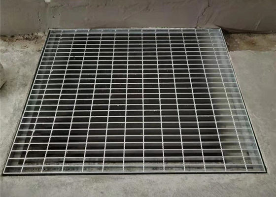 De metaalstructuur randde Gegalvaniseerde Staalgrating Platform Middenkoolstof