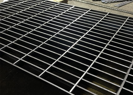 Q235 Gelaste Staalgrating voor Weglekkage