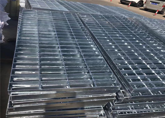 Q235 Gelaste Staalgrating voor Weglekkage