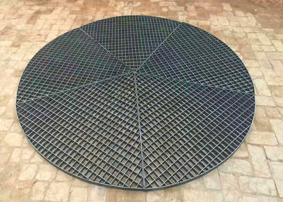 De openluchtdekking die van het Metaalmangat 25*3mm Cirkel Gegalvaniseerde Rooster raspen