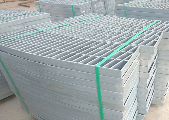 Anticorrosief Gelast Staal die 40*3mm het Netbevloering raspen van het Aluminiummetaal