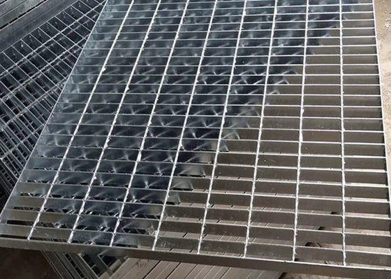 ODM Vierkant Gegalvaniseerd Loopbrugstaal die Antiroestbrandbewijs raspen