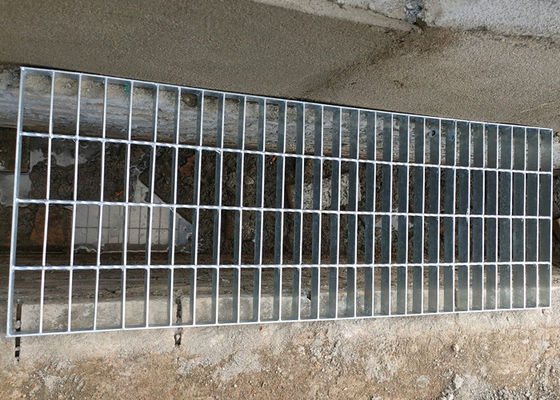 Grating van het de Loopbrugstaal van de drainagesloot
