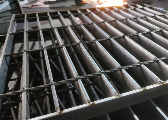 Antigrating van het Steunbalk Lage Koolstofstaal Plaat 65x5mm voor Stadionafvoerkanalen
