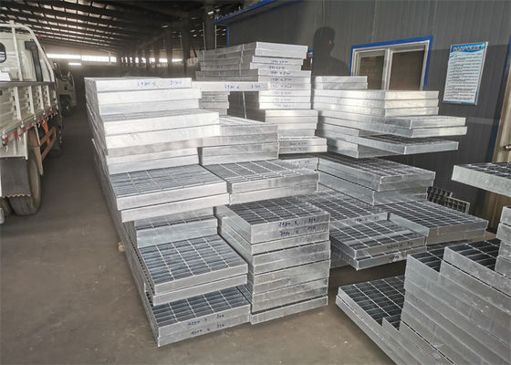 Antislipplatform Gelaste Staalbar die 1000x6000mm Corrosiebescherming raspen