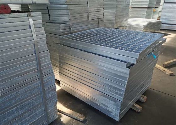 Het chemische Gegalvaniseerde Staal die van de Installatie Hete Onderdompeling 1m Getand Blad raspen