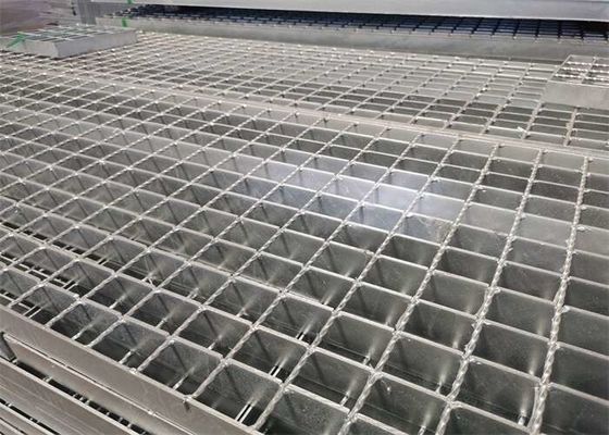 Industrieel de Loopvlakkenstaal die van de Platformtrede 5mm dik voor Spoorwegbrug raspen
