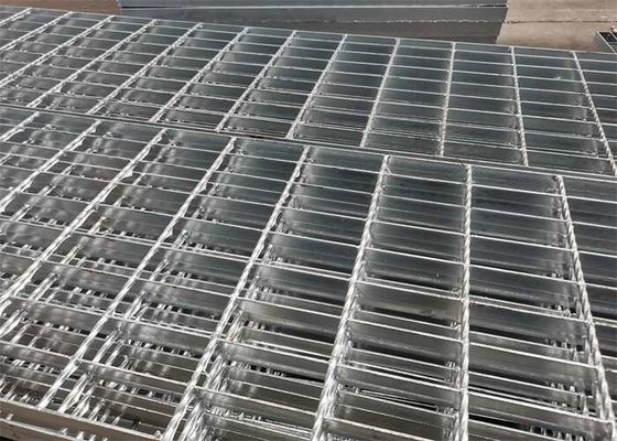 De Roosters die van de het Staaloprijlaan van de roestpreventie Q235 voor Behandelings van afvalwaterinstallatie raspen