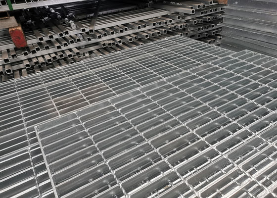 6cm Dikke Antisteunbalk Gegalvaniseerde de Corrosiebescherming van de Afvoerkanaalrooster voor Scheepswerf