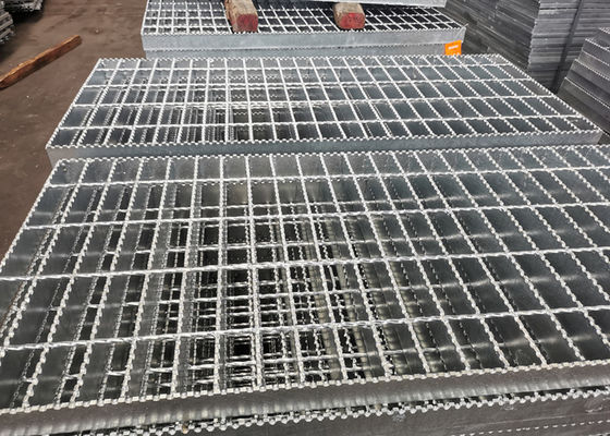 Q195 Rooster van het Hete Onderdompelings de Gegalvaniseerde Afvoerkanaal