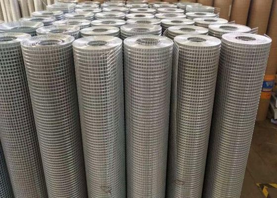 6X6cm 304 Gegalvaniseerde Gelaste Draad Mesh Fence For Animal Enclosure